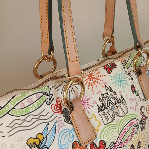 🏰✨️Dooney and Bourke- Disney Sketch Edition- Large Tote Bag - Picture 13 of 16